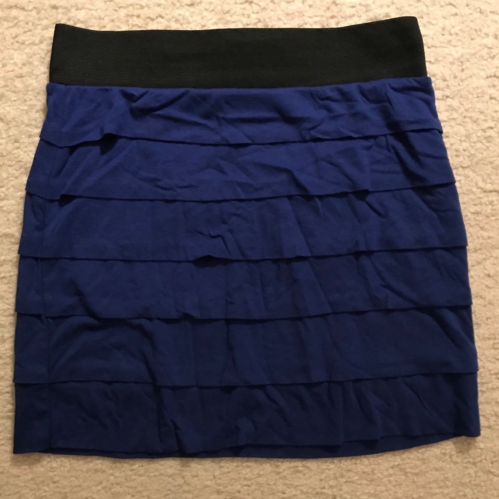 Express mini skirt